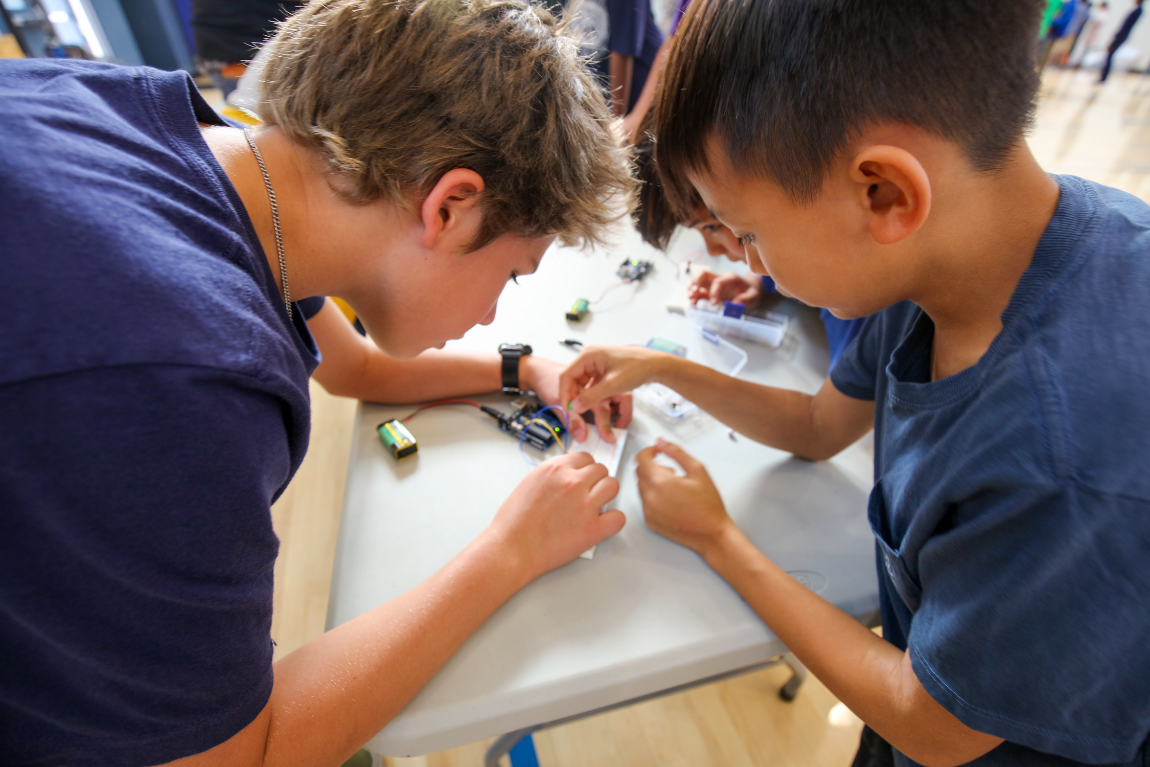 BrainStormSTEM: Master Makers